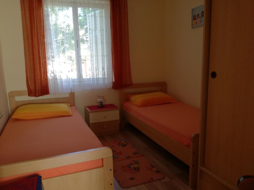 Apartments Dragan Trogir Eksteriør bilde